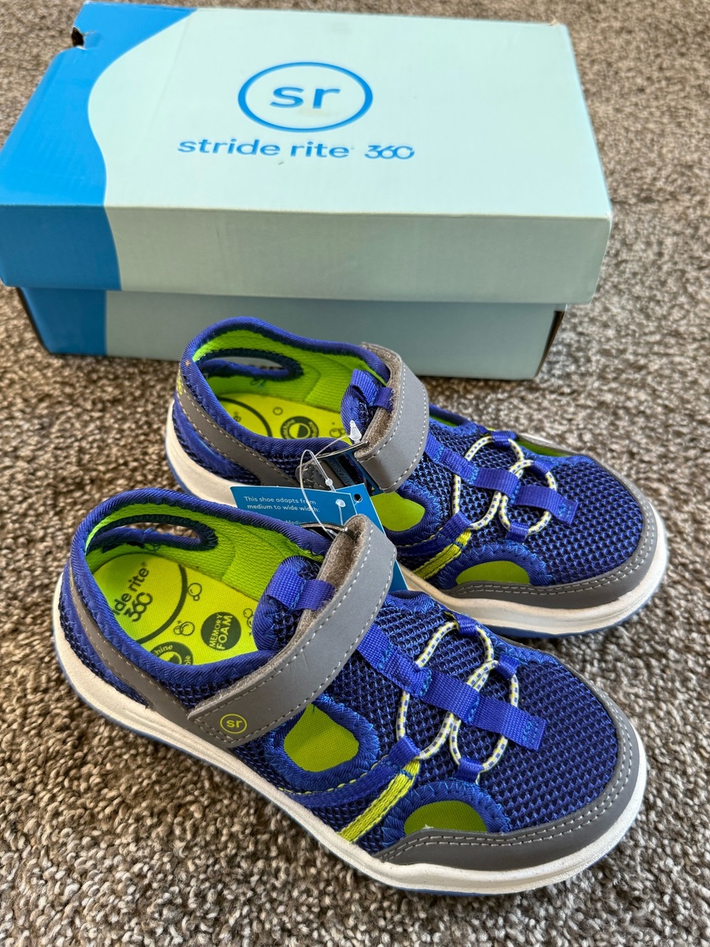 Stride Rite Fin Sandals